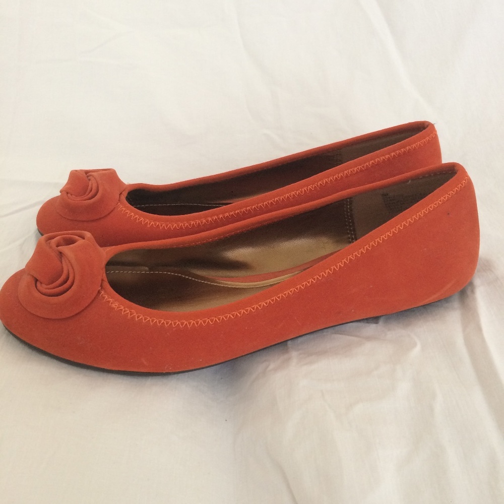 Orange "velvet" flats shoes